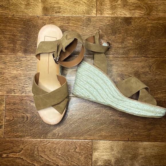 Dolce Vita Shoes - NWOT Dolce Vita wedges